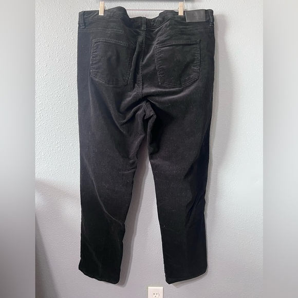 Lauren Ralph Lauren Black Label Sz 20W Black Straight Leg Corduroy Pants Wmn’s. - Picture 2 of 4